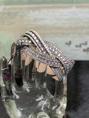 New Paparazzi Bling Bracelet Ladies Brown Rhinestone